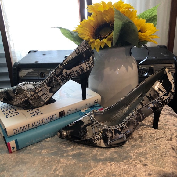 💼 Nicole Miller “Vogue Inspired” Heels - Picture 3 of 9